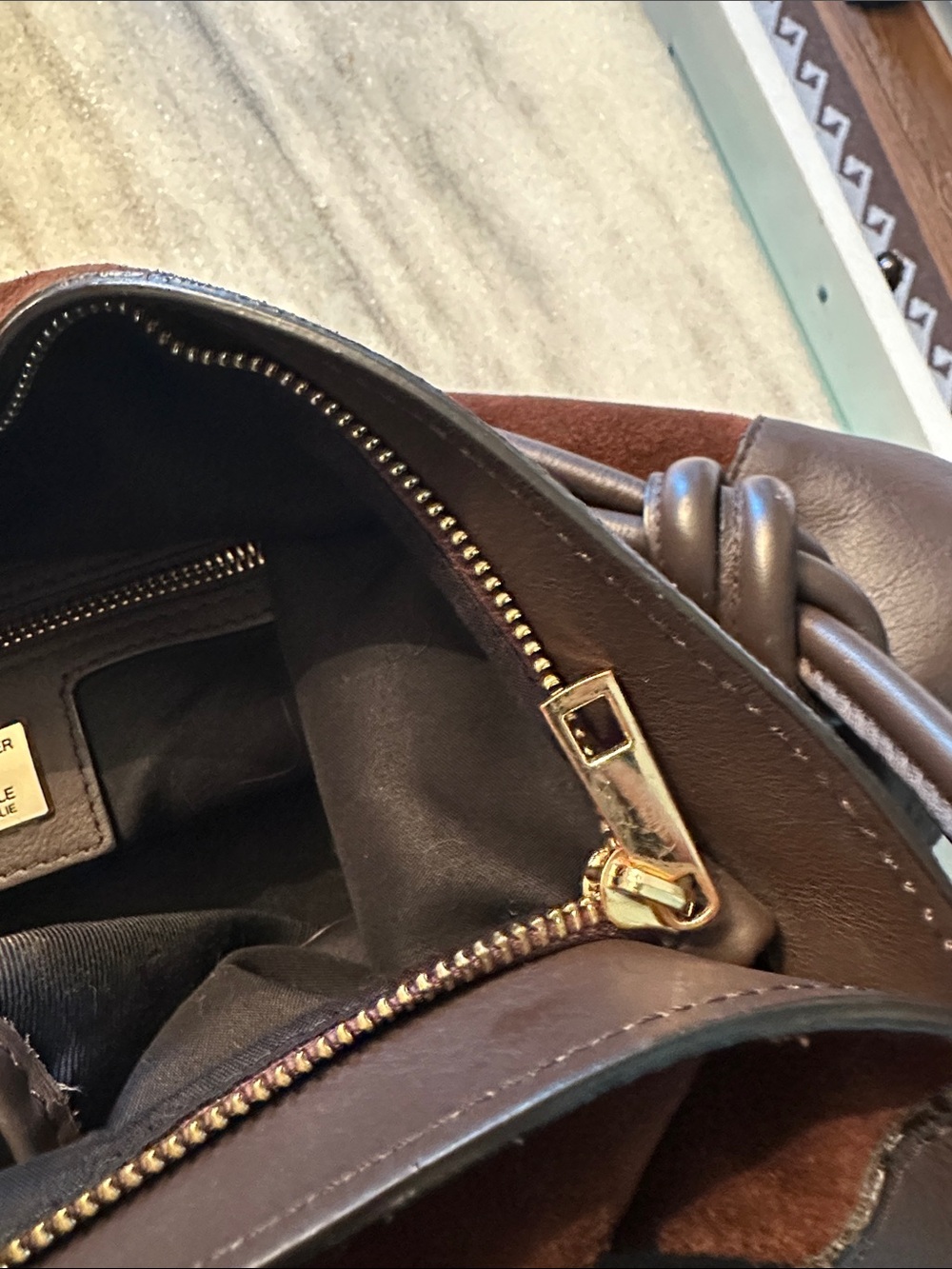VIOLA CASTELLIANI SUEDE AND LEATHER SLOUCHY SHOULDER BAG - Picture 11 of 11